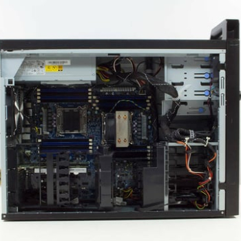 Počítač Lenovo ThinkStation D30